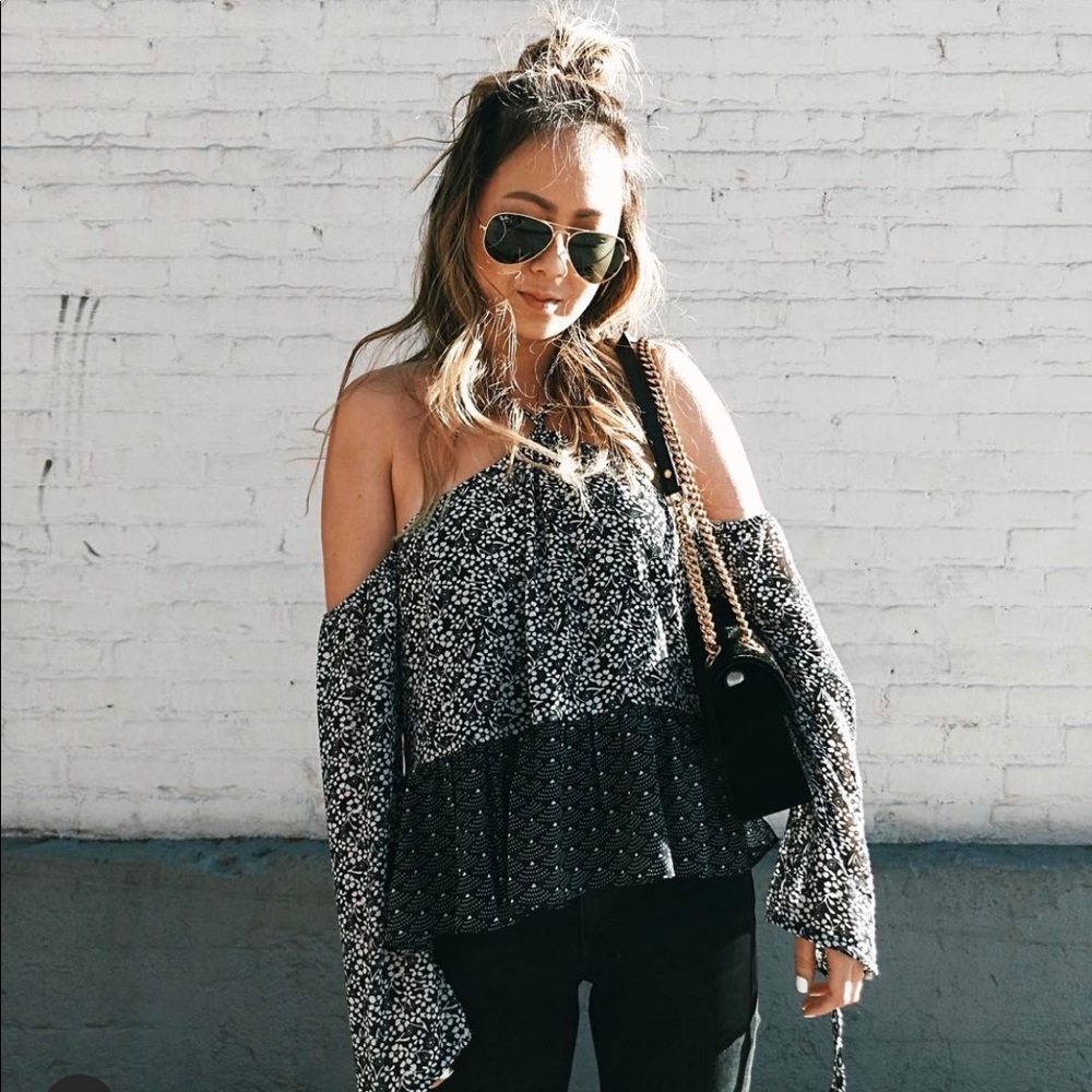 Tularosa Off Shoulder Boho Top XS